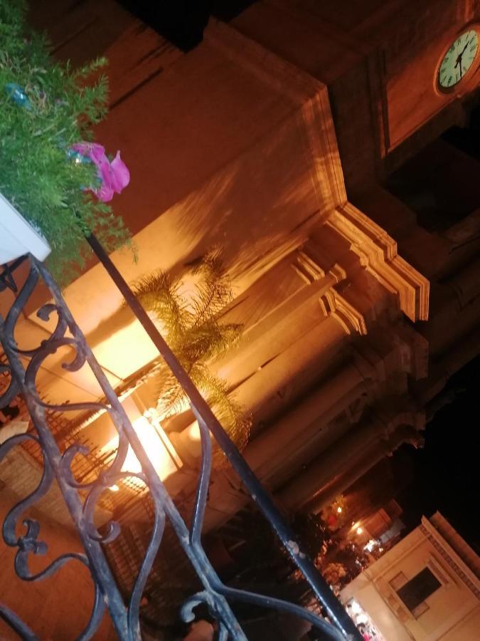 La Casa In Piazza Hotel Terrasini Eksteriør billede